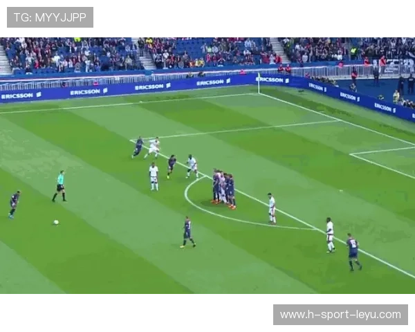 巴黎锋线轮番建功：一座城市的多线进攻与生活美学